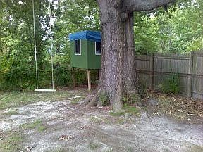 2nd image of 4009 W Colonial Pkwy