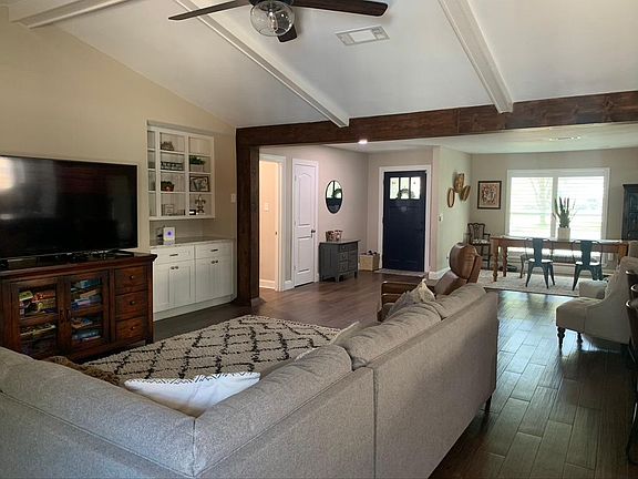 4th image of 5846 Braesheather Dr