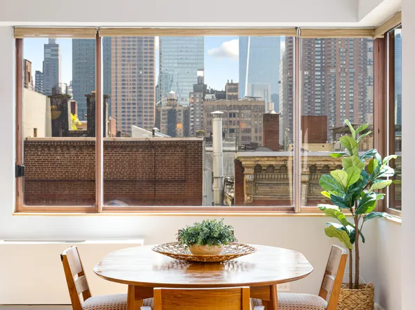 393 West 49th Street image 5 of 20