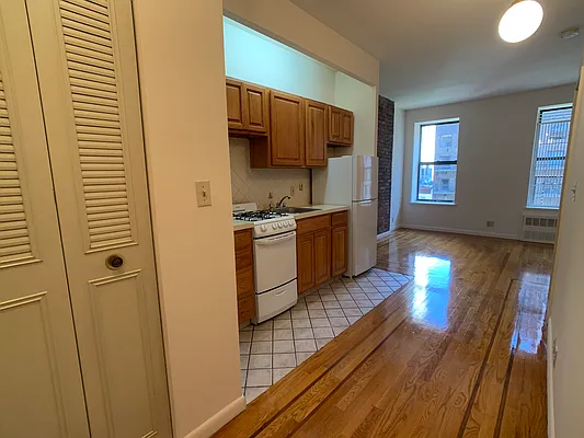 Rented by J & L Holding Corporation | media 14