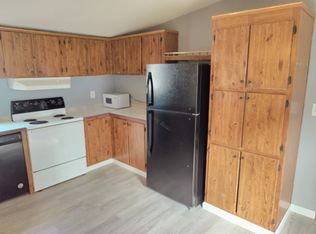 723 N Main St #26, Loami, IL 62661