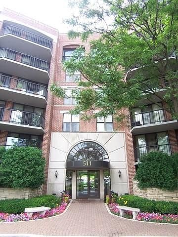 1st image of 511 Aurora Ave Unit 119