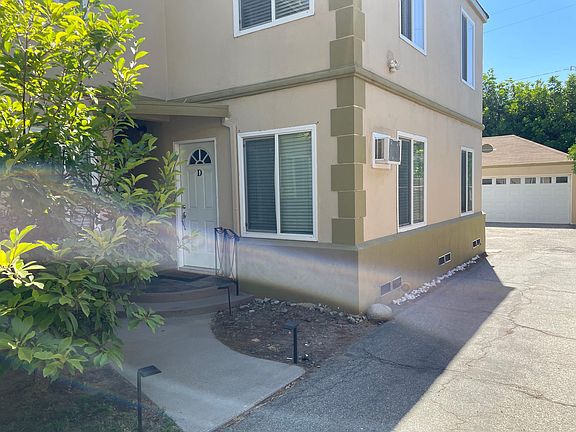 5th image of 429 N Palm Ave APT D