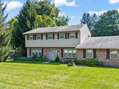 2215 Merrimont Dr, Troy, OH, 45373
