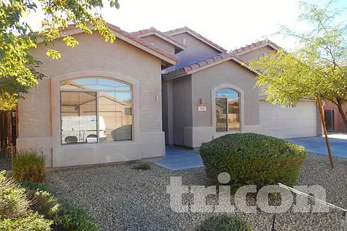 7251 W Paradise Ln Photo 1