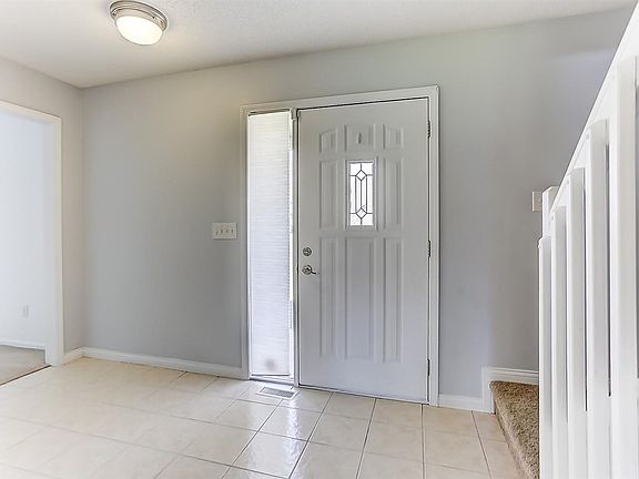 3rd image of 7711 Montclair Dr