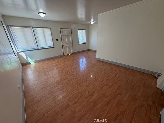 2nd image of 526 Dewey Ave