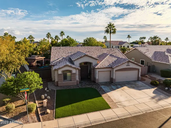 2861 E RANCH Court, Gilbert, AZ 85296