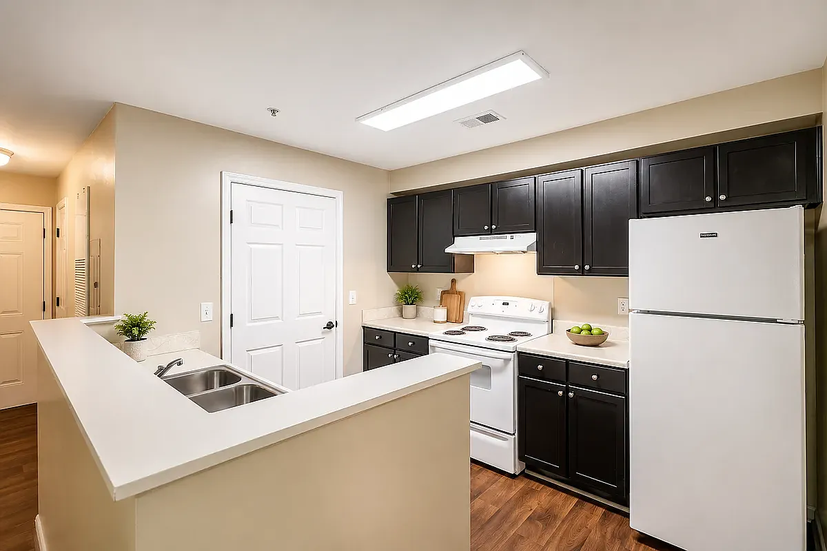 Hanover Ridge Apartments — Photo 4