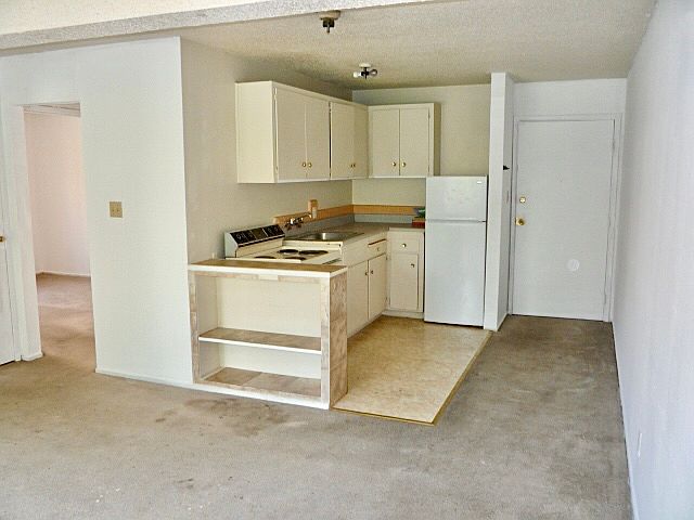1st image of 408 S 5th St #T