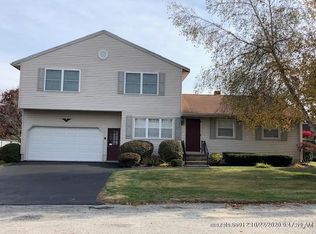 4 Lorraine Ave, Lewiston, ME 04240