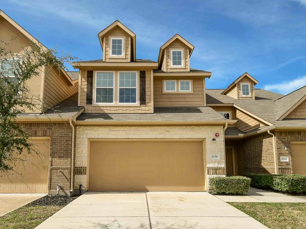 1126 Lexington Grove Dr