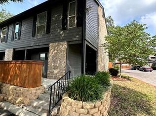 2718 Old Field Dr APT 804, San Antonio, TX 78247