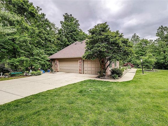 3rd image of 8804 Dandy Creek Dr