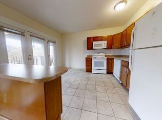 1129 Commonwealth Ave #4, Allston, MA 02134