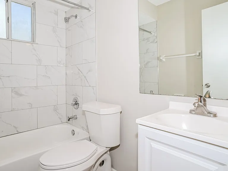 7811 Aquarius Cir S — Photo 15