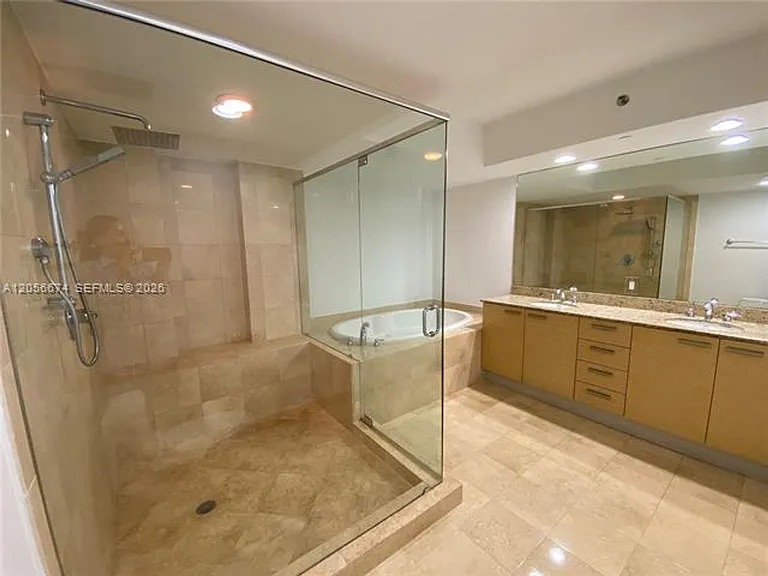 1830 Ocean Dr #CU-1210 — Photo 15