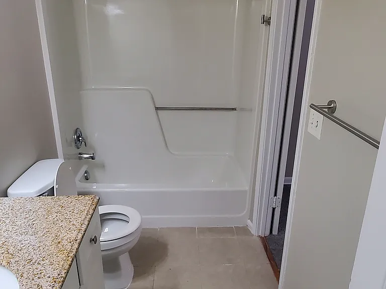 2644 Dorian Dr #C — Photo 19