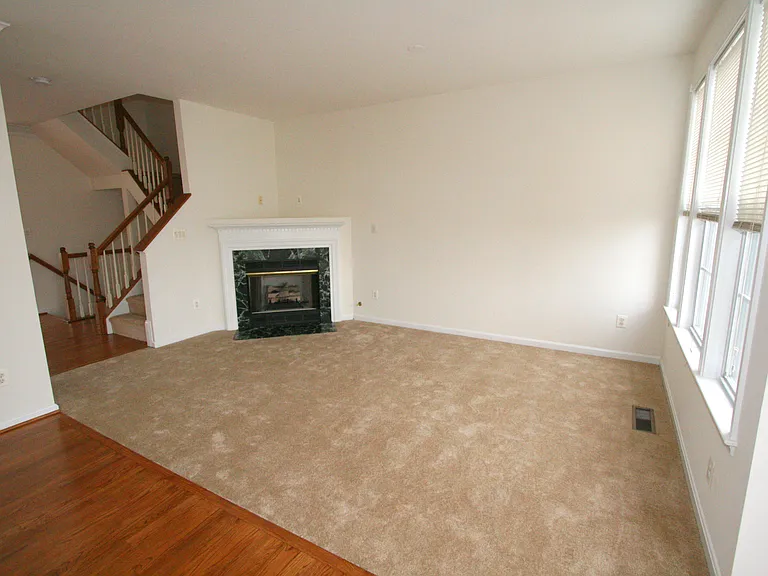 46164 Aisquith Ter — Photo 7