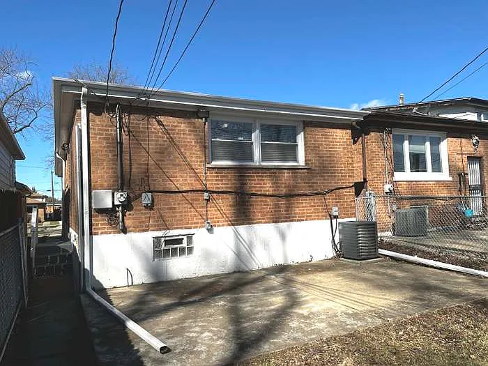 13055 S Buffalo Ave — Photo 12