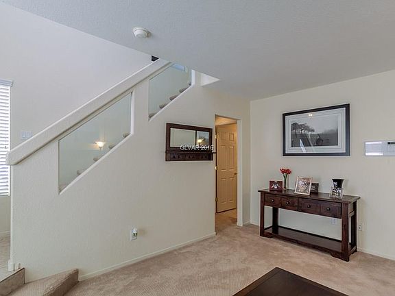 4th image of 7442 Jacaranda Leaf St
