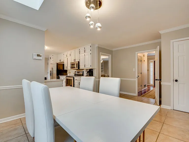 2093 Breconridge Dr SW — Photo 12
