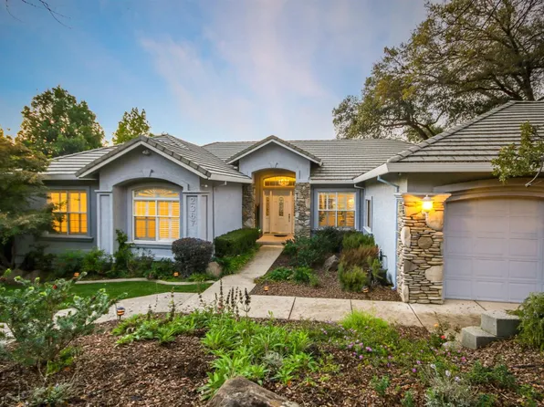 2367 Clubhouse Dr, Rocklin, CA 95765