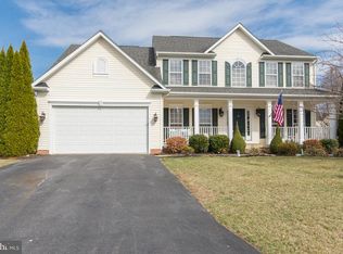 362 Oakmont Dr, Charles Town, WV 25414