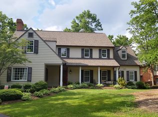 5345 Black Bear Ln, Roanoke, VA 24018