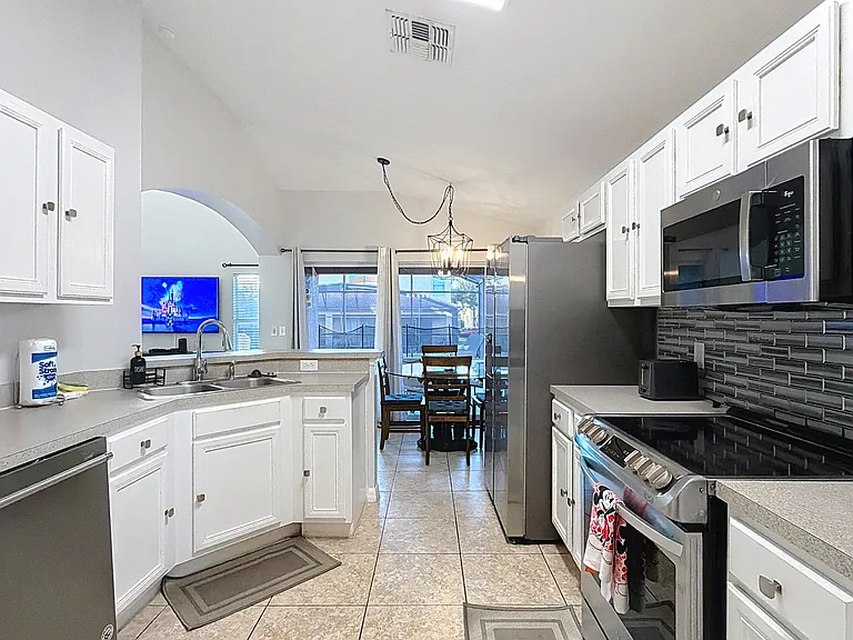 217 Sevilla Ave — Photo 2