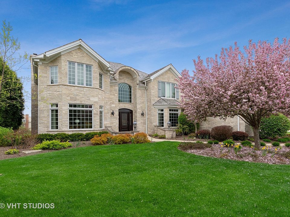 1st image of 14619 N Somerset Cir