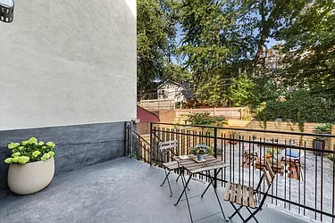 Rented by Brown Harris Stevens