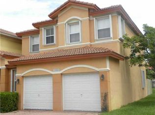 11051 NW 87th Ln, Doral, FL 33178