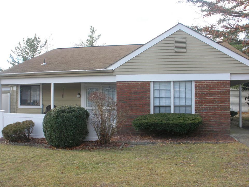 1st image of 602B Bosworth Ct