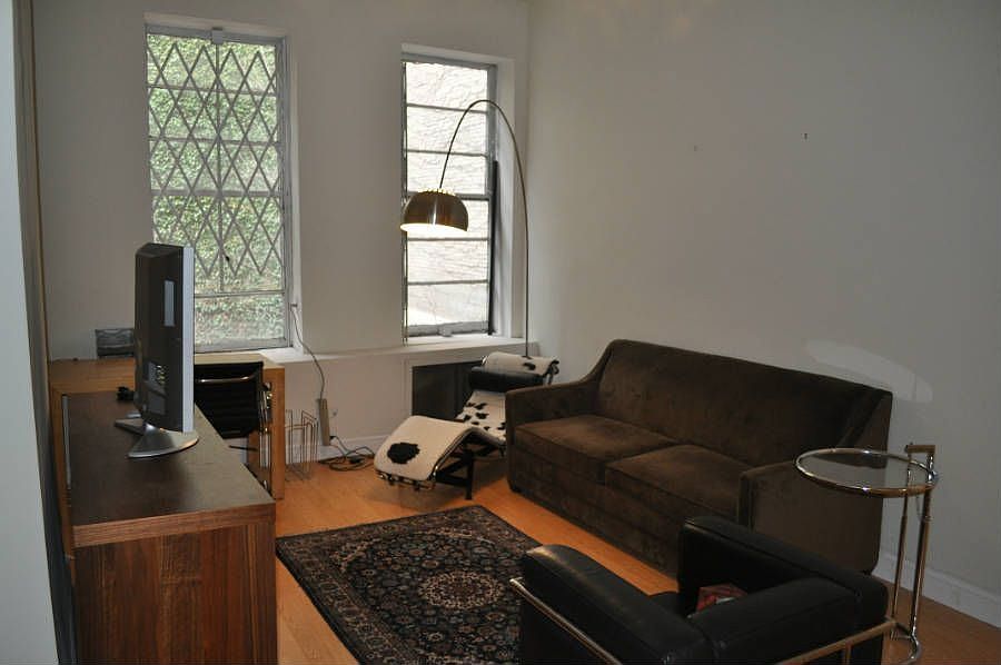 1st image of 133 W 13th St APT 2
