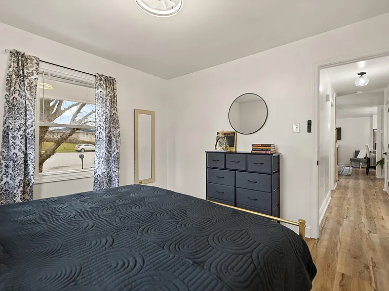 1706 Cameron Ct — Photo 19