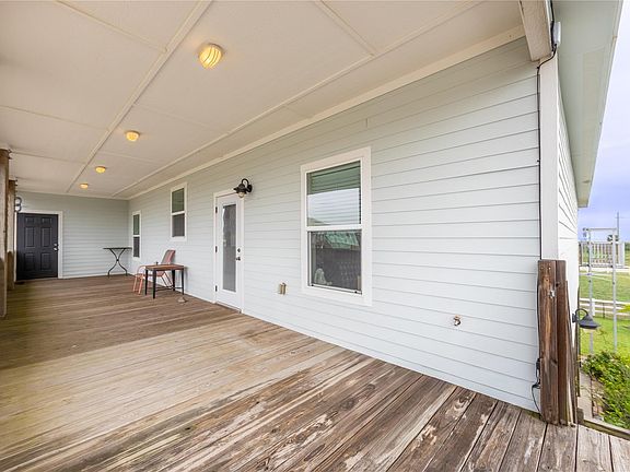 3rd image of 4304 Bolivar Cir