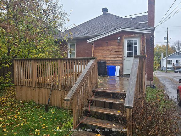 4th image of 171 5th Ave W