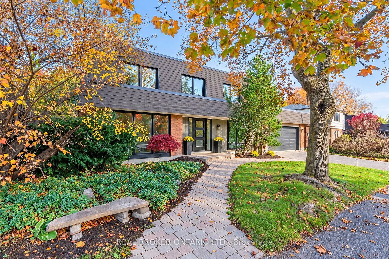 5 bed, $3,995 — Photo 2