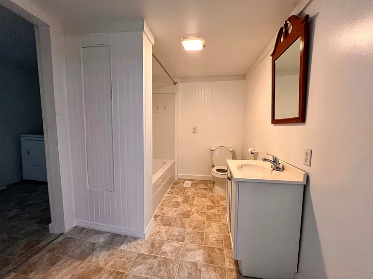 107 Summit St — Photo 27