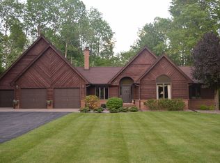 7203 Woodsmoke Rd, Wausau, WI 54401