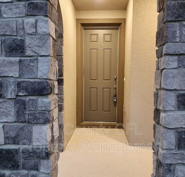 4354 Davos Dr — Photo 2