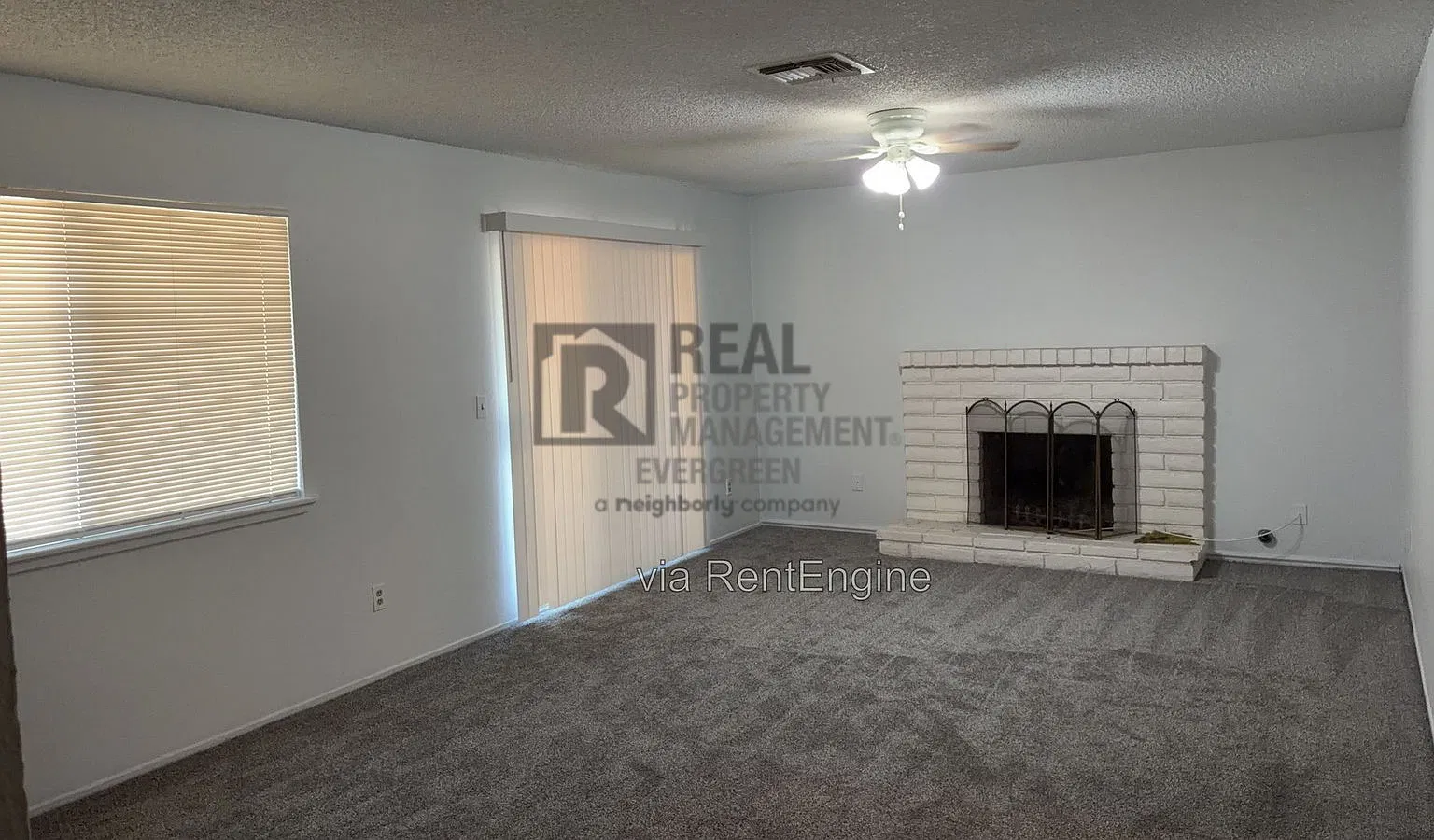 3 bed, 2.0 bath, 1252 sqft, $1,795 — Photo 1