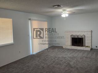 1670 W Terry Ct, Porterville, CA 93257