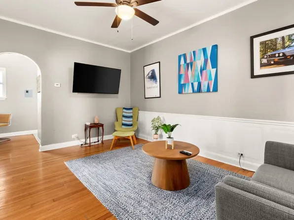 203 W Magnolia Ave, San Antonio, TX