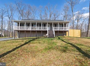 825 Arrowhead Rd, Front Royal, VA 22630