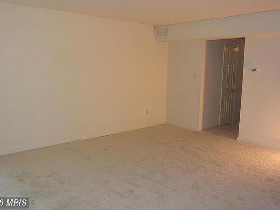 4th image of 5915 Berkshire Ct