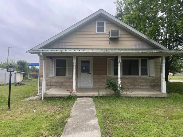 511 W 1st St, Dierks, AR 71833