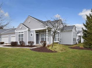 2918 Framingham Ln #41R, Twinsburg, OH 44087