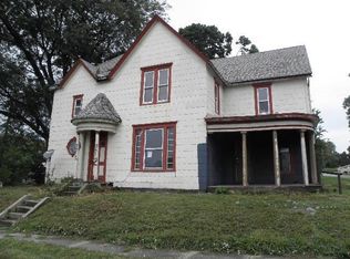 212 June St, Dearborn, MO 64439